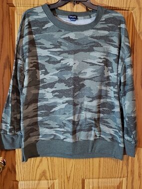 Splendid Green Camo Crewneck Sweater. Large Y2k. 90s